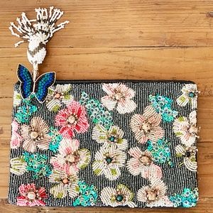 Beaded Flower Clutch Purse
